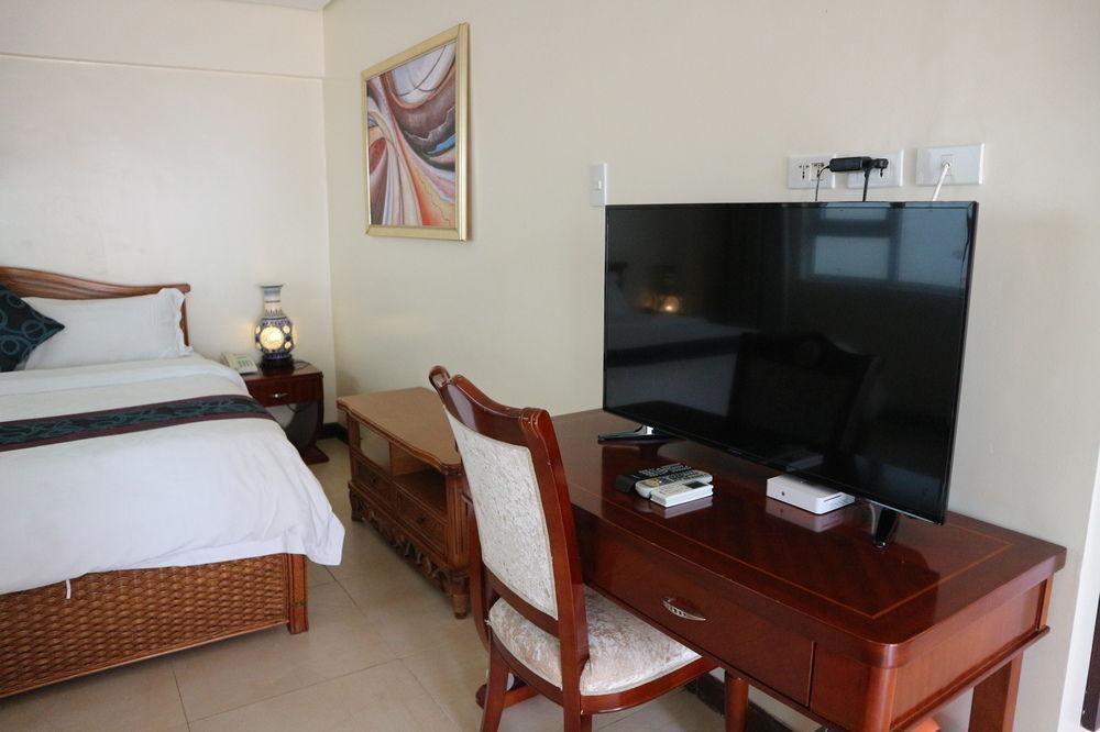 Golden Phoenix Hotel Boracay Manoc-Manoc Экстерьер фото