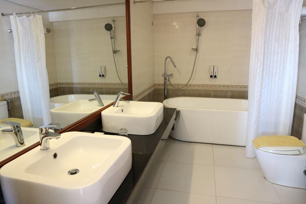 Golden Phoenix Hotel Boracay Manoc-Manoc Экстерьер фото