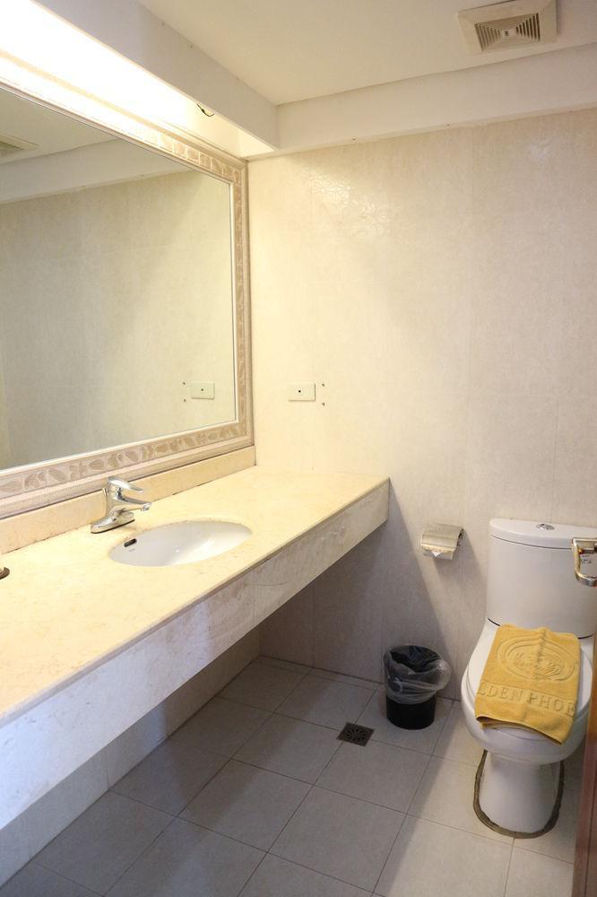 Golden Phoenix Hotel Boracay Manoc-Manoc Экстерьер фото