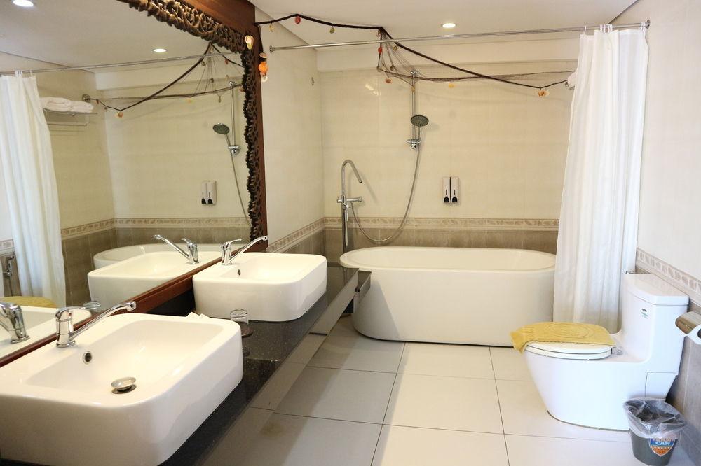 Golden Phoenix Hotel Boracay Manoc-Manoc Экстерьер фото